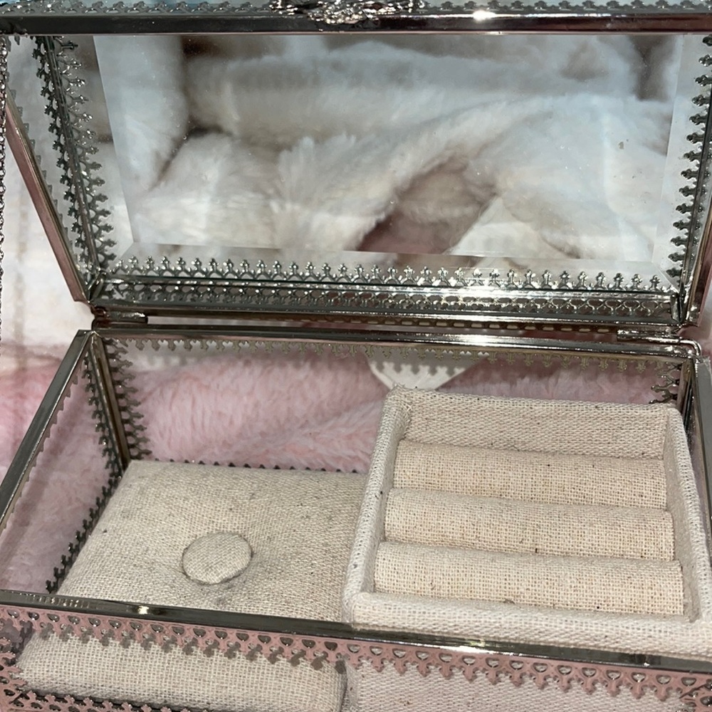 Jewelry display